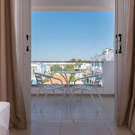 Aegean Blu & Otel İstanköy