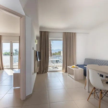Aegean Blu & 4*